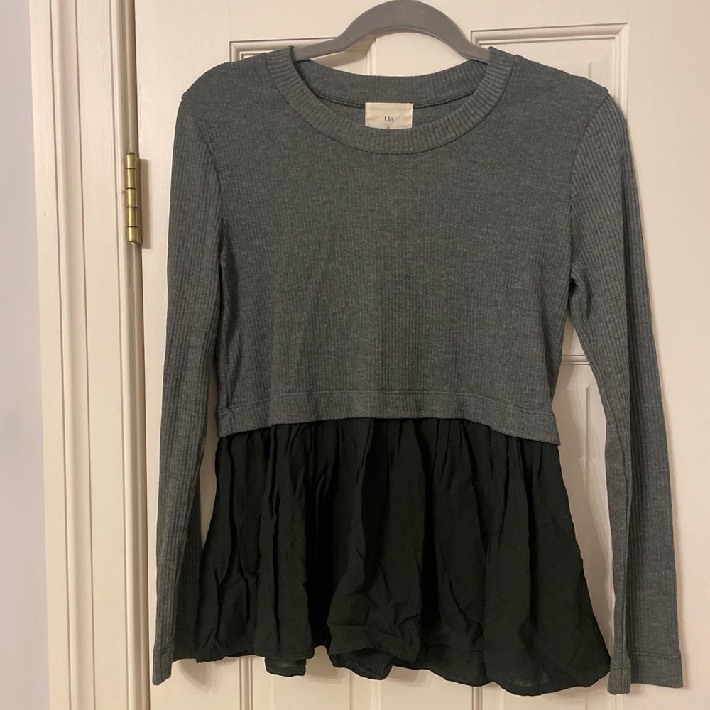 T.La Blouse